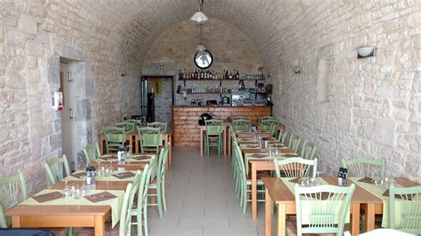 Traditioneel Frans restaurant à Saint-Privat-de-Champclos