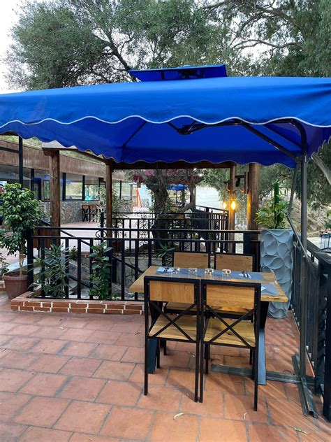 Annaba Food 2 à Aubervilliers