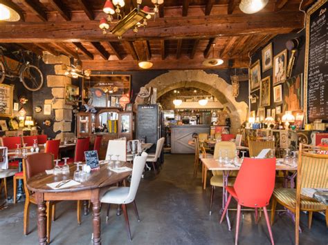 Chez Grand-mère à Valence