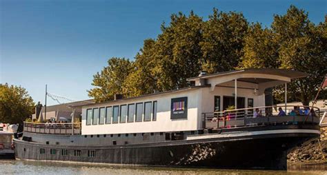 PIANO BARGE à Vannes