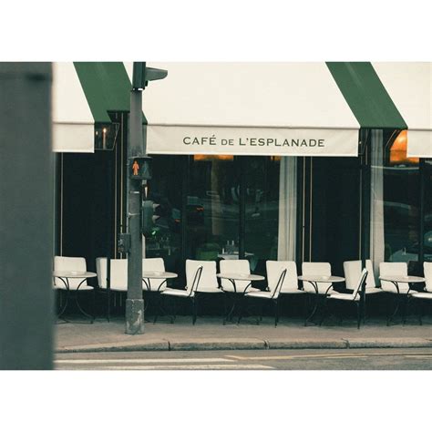 Café De L'esplanade à Uzès