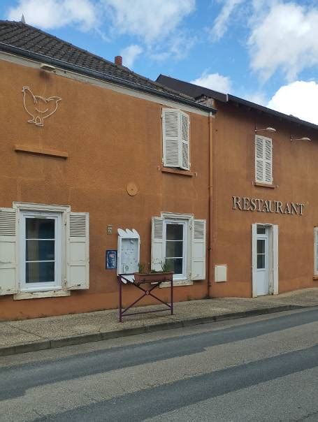 Aux Dix Vins à La Chapelle-de-Guinchay