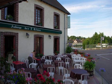 L'aube des 7 écluses à Rogny-les-Sept-Écluses