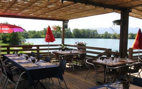 le restaurant du lac à Tombebœuf