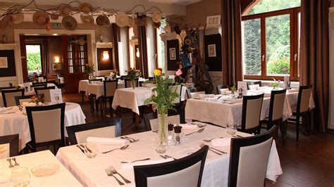 Hôtel-Restaurant Auberge des Mésanges à Meisenthal