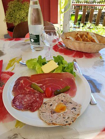 le saint-rémy à Champs-sur-Tarentaine-Marchal